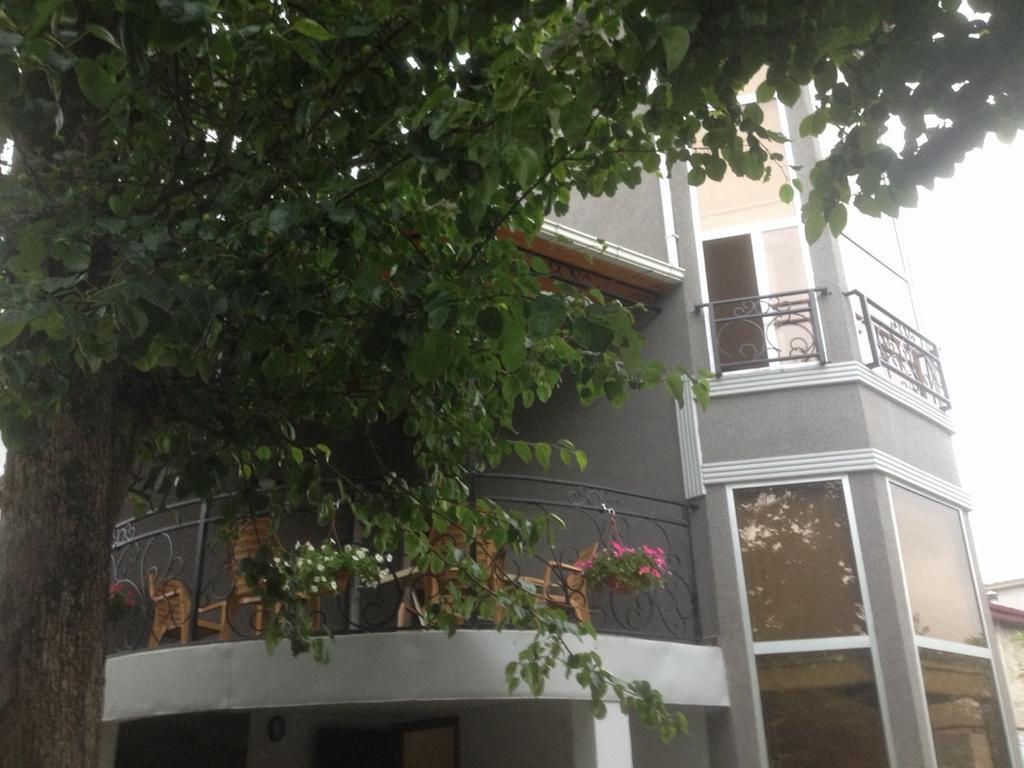 Guest House Smile Kobuleti Exterior foto