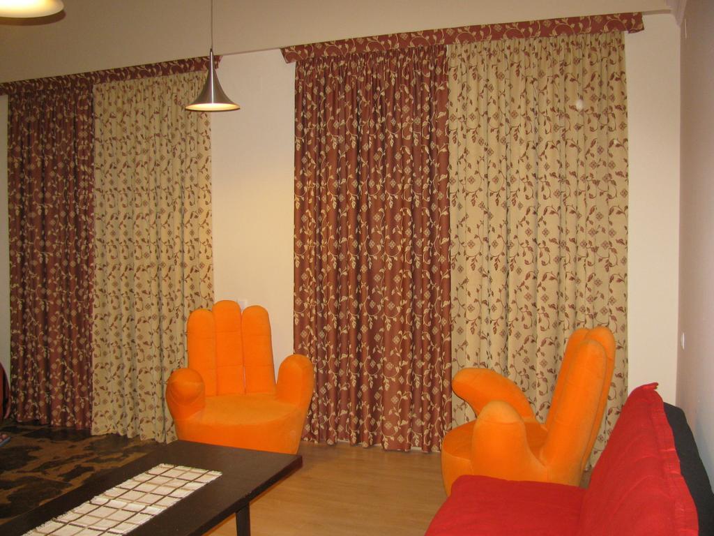 Guest House Smile Kobuleti Exterior foto